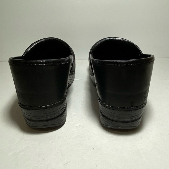Dansko Women's Profesional Black Leather Comfort Clogs Women's Size 41 US 10.5 - Picture 4 of 12